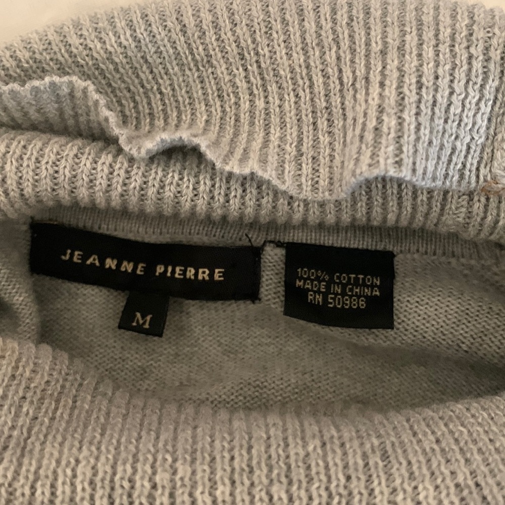 Womens light gray turtleneck sweater - Picture 3 of 5